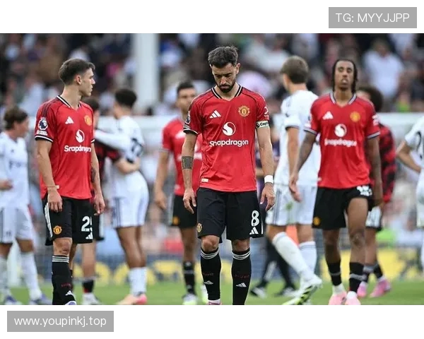 阿莫林执教前景堪忧 B费对球队现状不满压力骤增